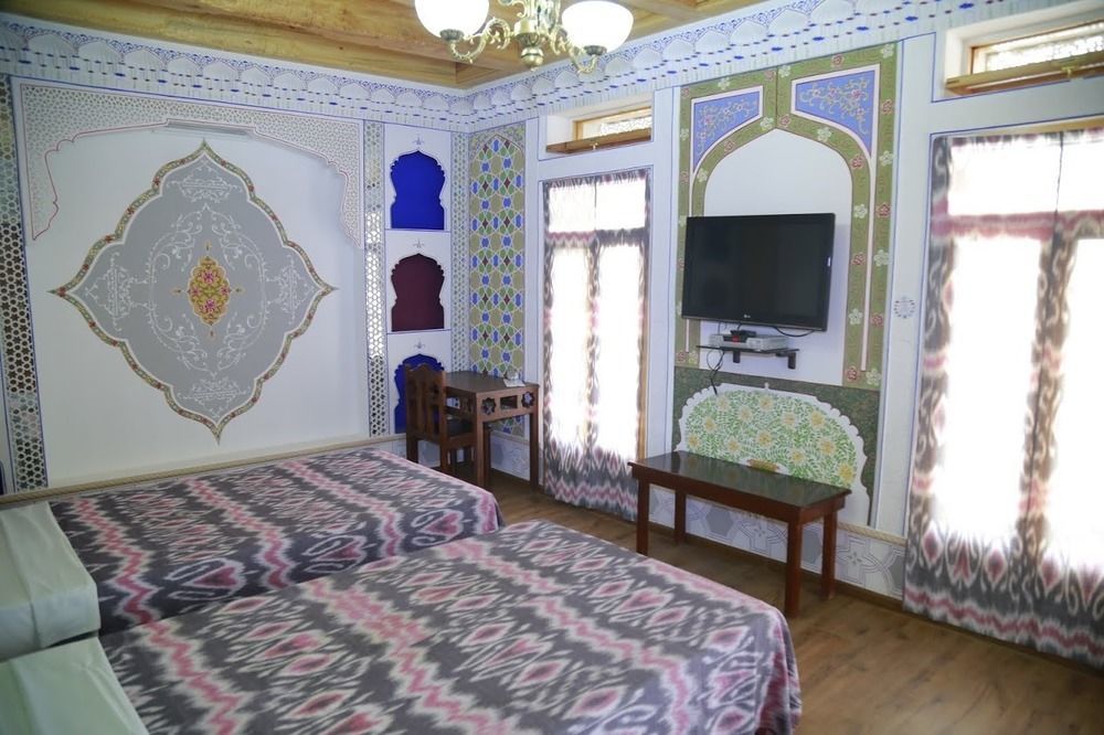 Komil Bukhara Boutique Hotel Exterior photo